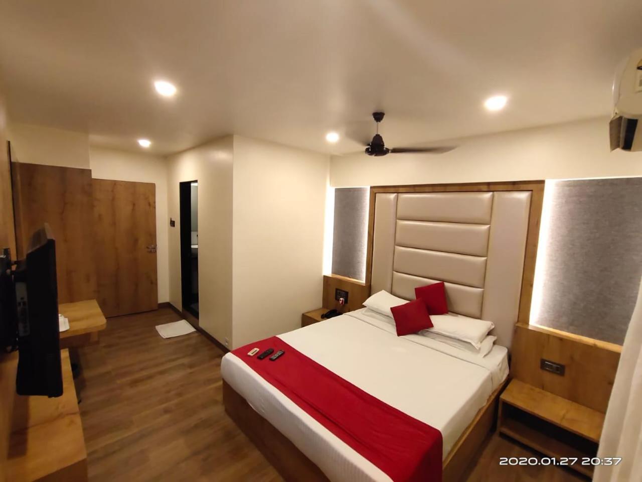 Hotel Heritage Dakshin Наві-Мумбаї Екстер'єр фото